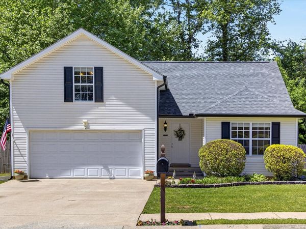 1481 Mutual Dr , Clarksville, TN 37042