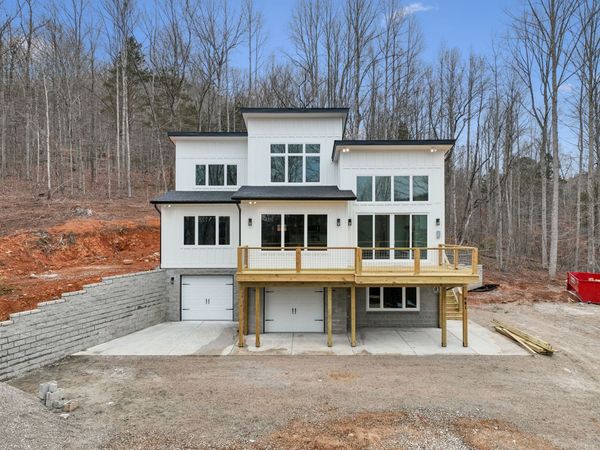 981 Mount Pleasant Rd, Cookeville, TN 38506