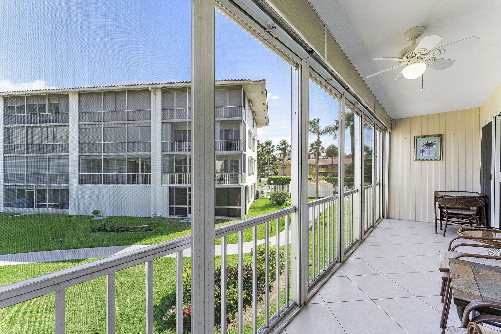 101 NE 19th Avenue, Unit 208, Deerfield Beach, FL 33441 Photo