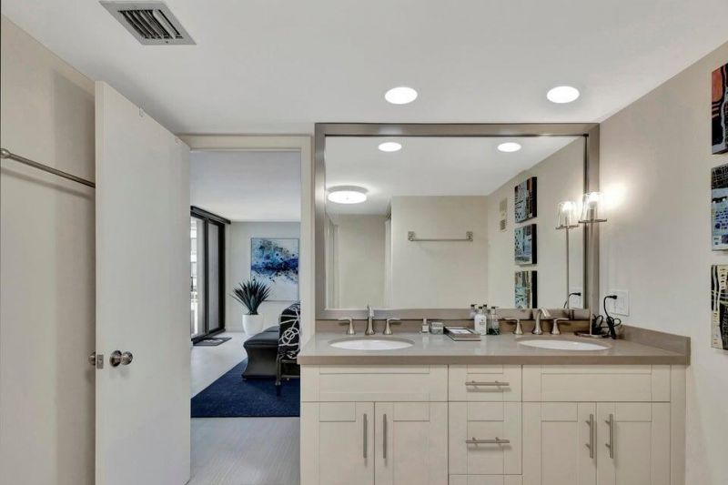 5550 N Ocean Drive, Unit 8a, Singer Island, FL 33404 Photo
