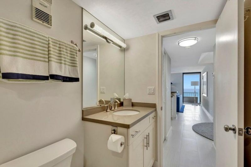 5550 N Ocean Drive, Unit 8a, Singer Island, FL 33404 Photo