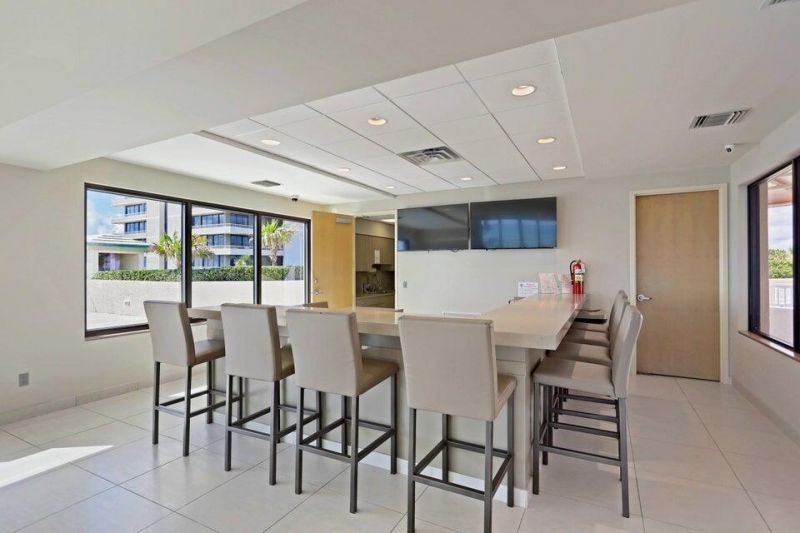 5550 N Ocean Drive, Unit 8a, Singer Island, FL 33404 Photo