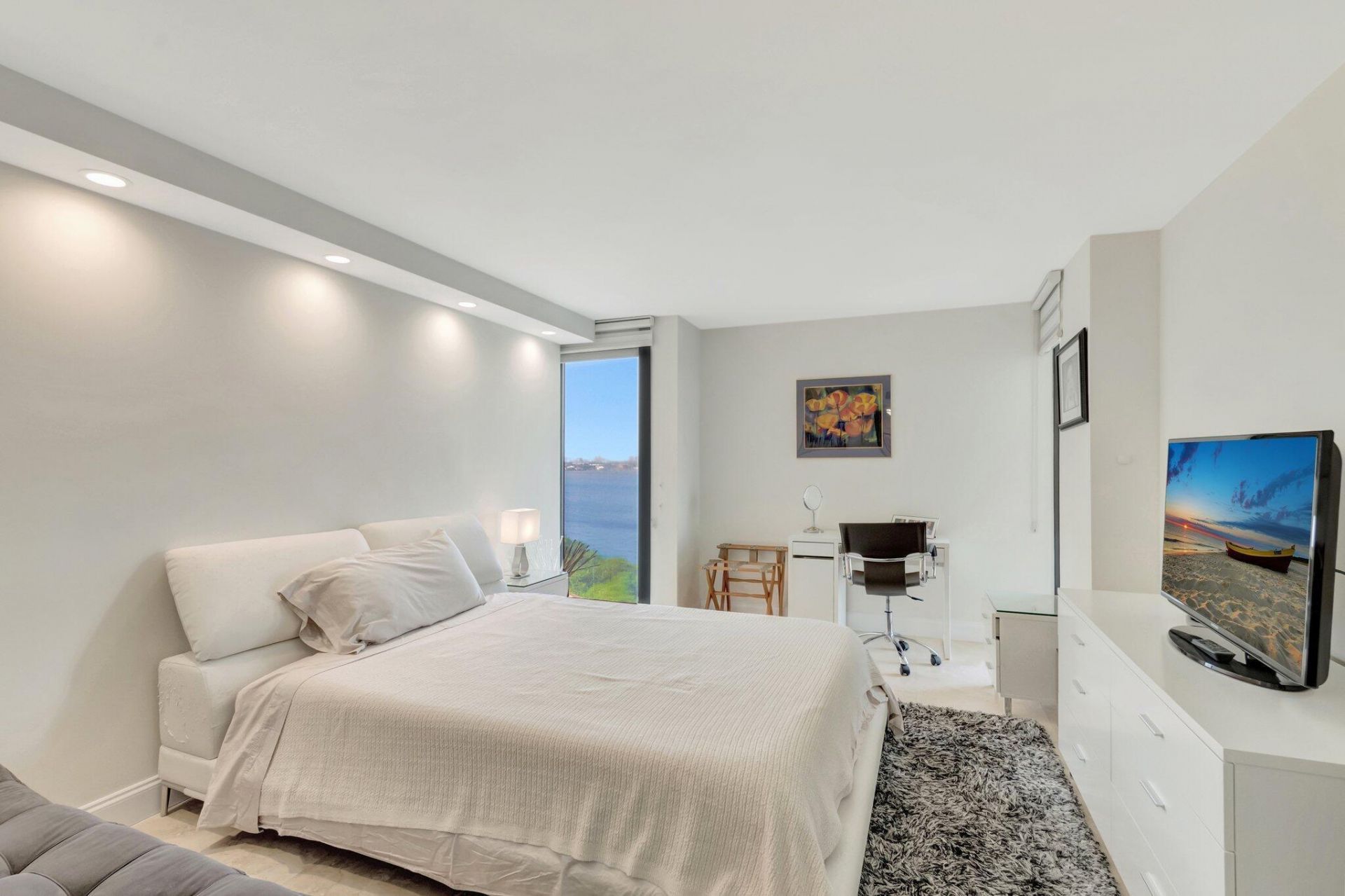 5550 N Ocean Drive, Unit 10d, Singer Island, FL 33404 Photo