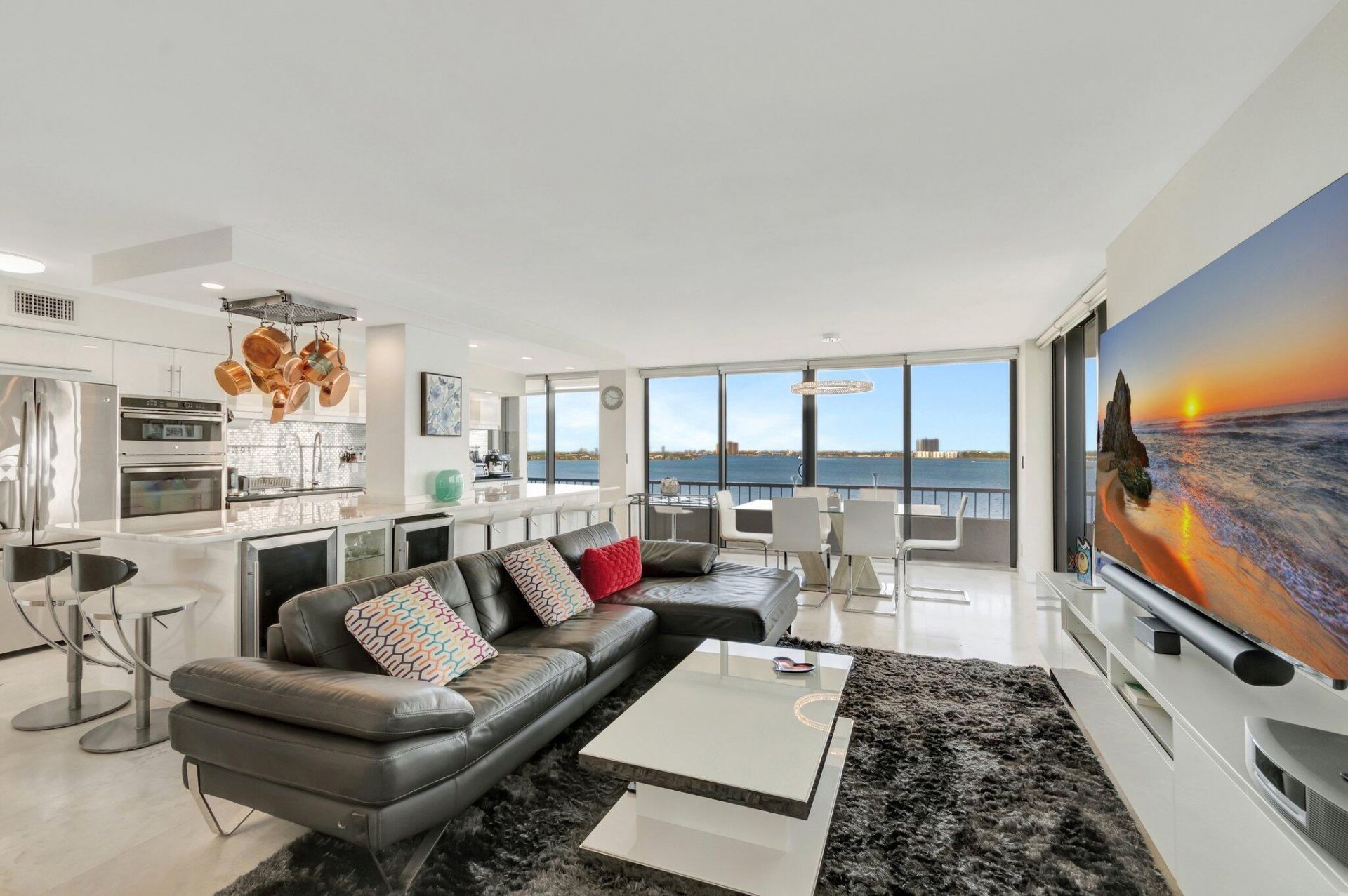 5550 N Ocean Drive, Unit 10d, Singer Island, FL 33404 Photo