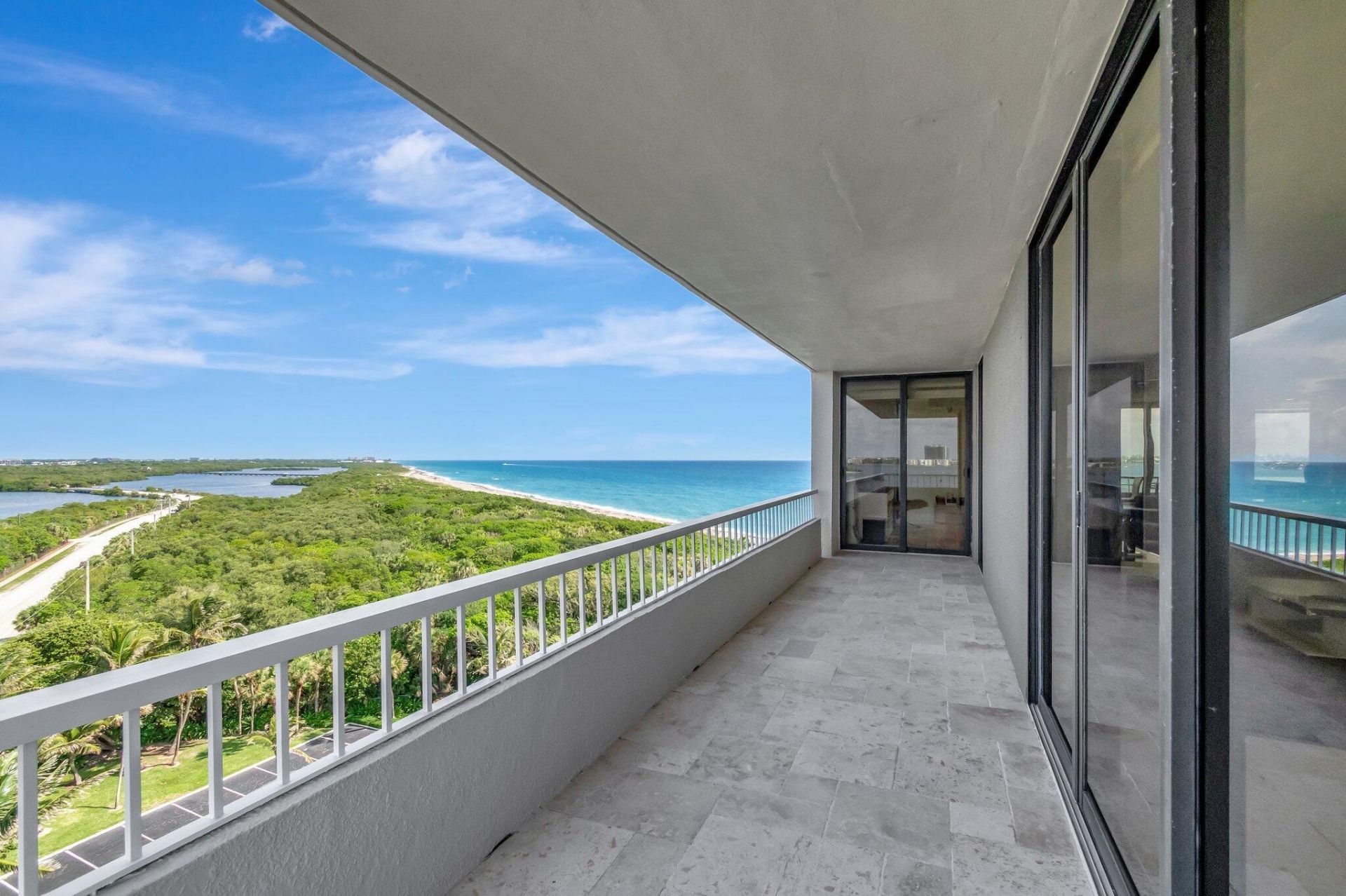 5550 N Ocean Drive, Unit 10d, Singer Island, FL 33404 Photo