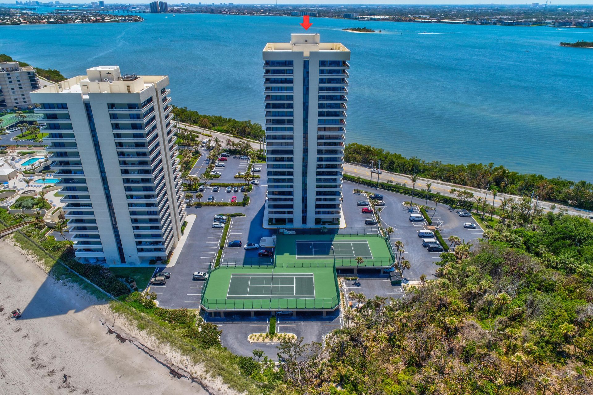 5550 N Ocean Drive, Unit 10d, Singer Island, FL 33404 Photo