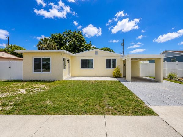 2016 Kenwood Road, West Palm Beach, FL 33409