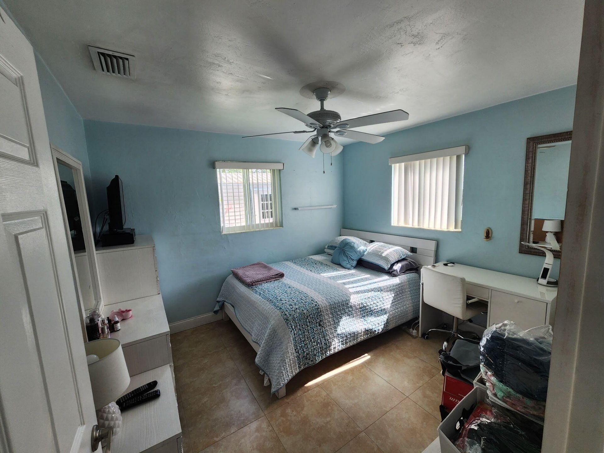 2016 Kenwood Road, West Palm Beach, FL 33409 Photo