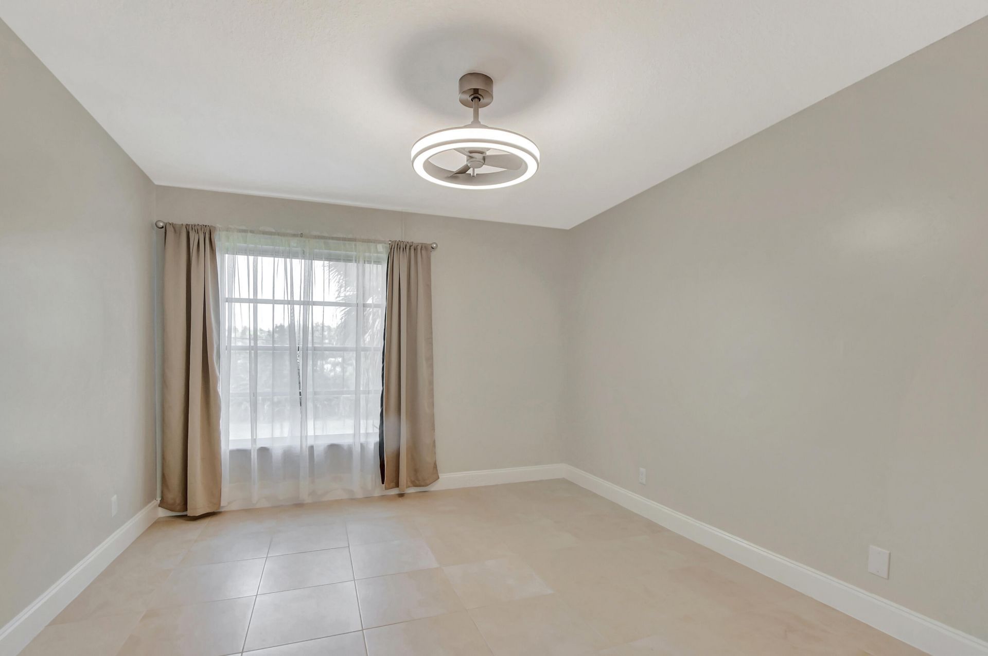 450 NW 20th Street, Unit 2020, Boca Raton, FL 33431 Photo