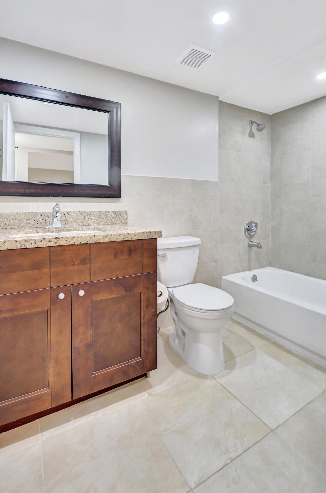 450 NW 20th Street, Unit 2020, Boca Raton, FL 33431 Photo