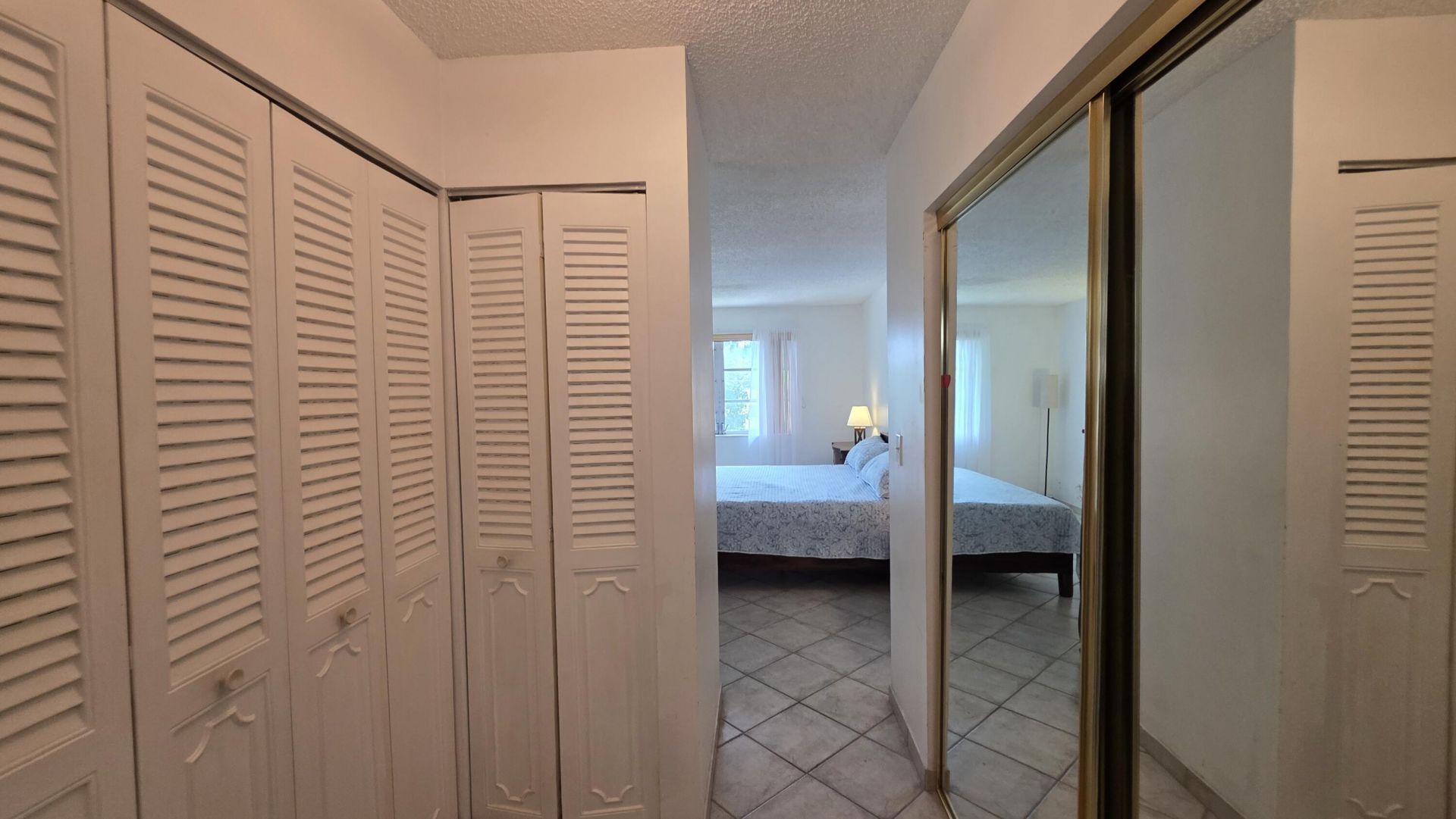 2900 NW 46th Avenue, Unit 213, Lauderdale Lakes, FL 33313 Photo