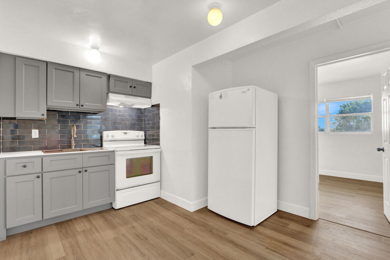 2701 Avenue E, Riviera Beach, FL 33404 Photo