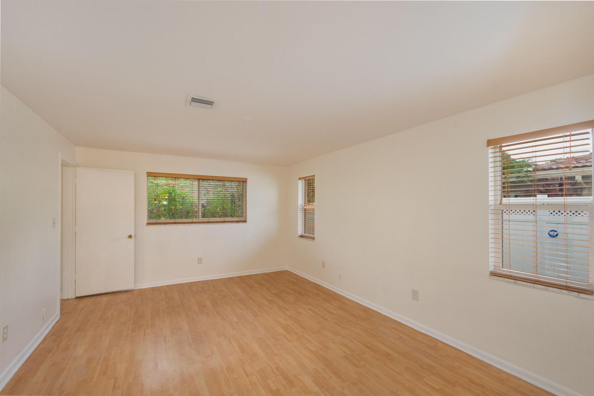 3844 NW 82nd Way, Coral Springs, FL 33065 Photo