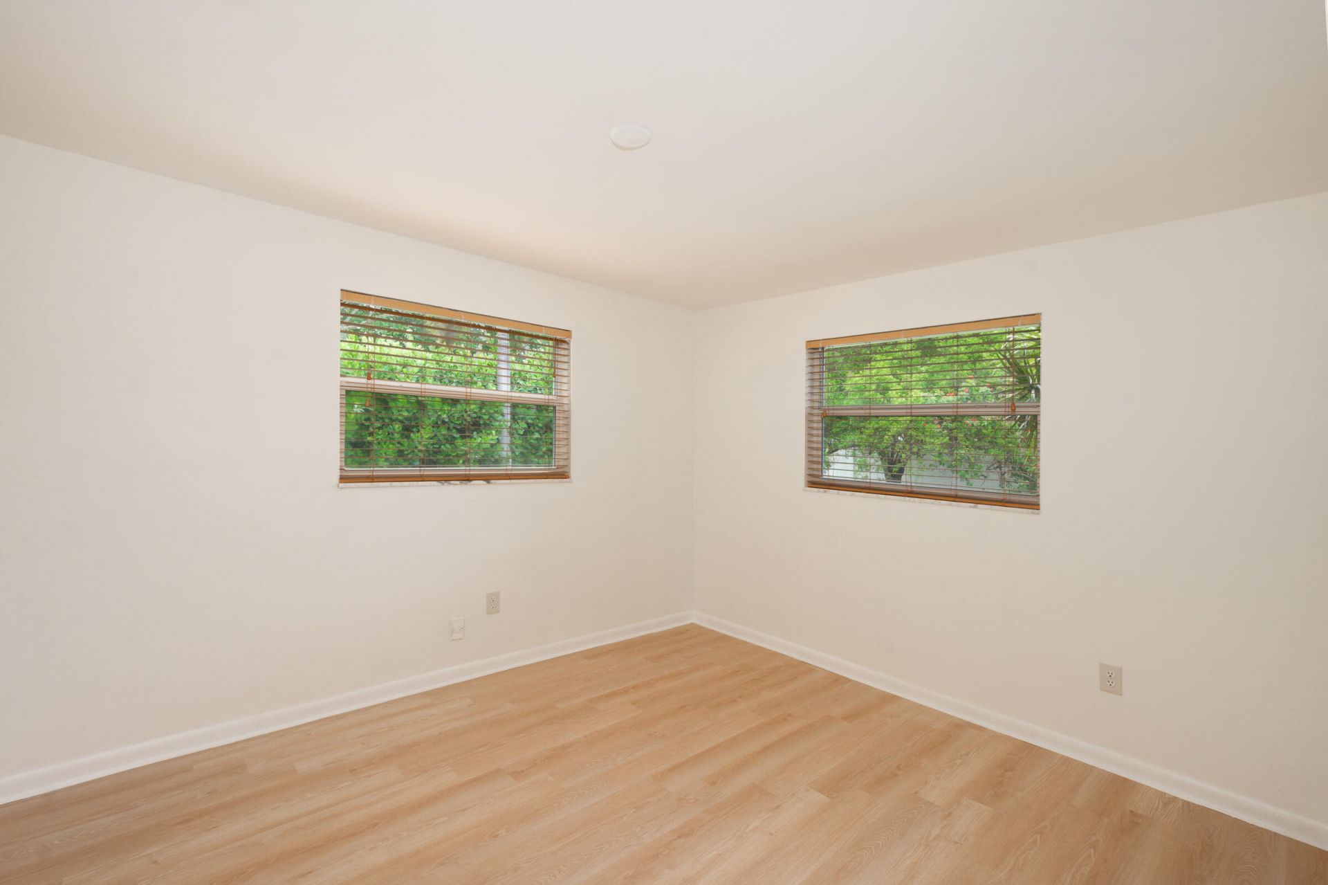3844 NW 82nd Way, Coral Springs, FL 33065 Photo