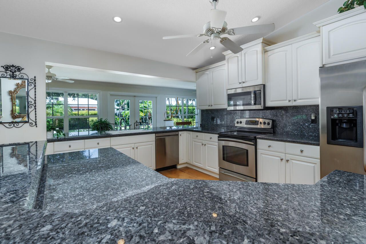 9268 SE Gettysburg Court, Hobe Sound, FL 33455 Photo