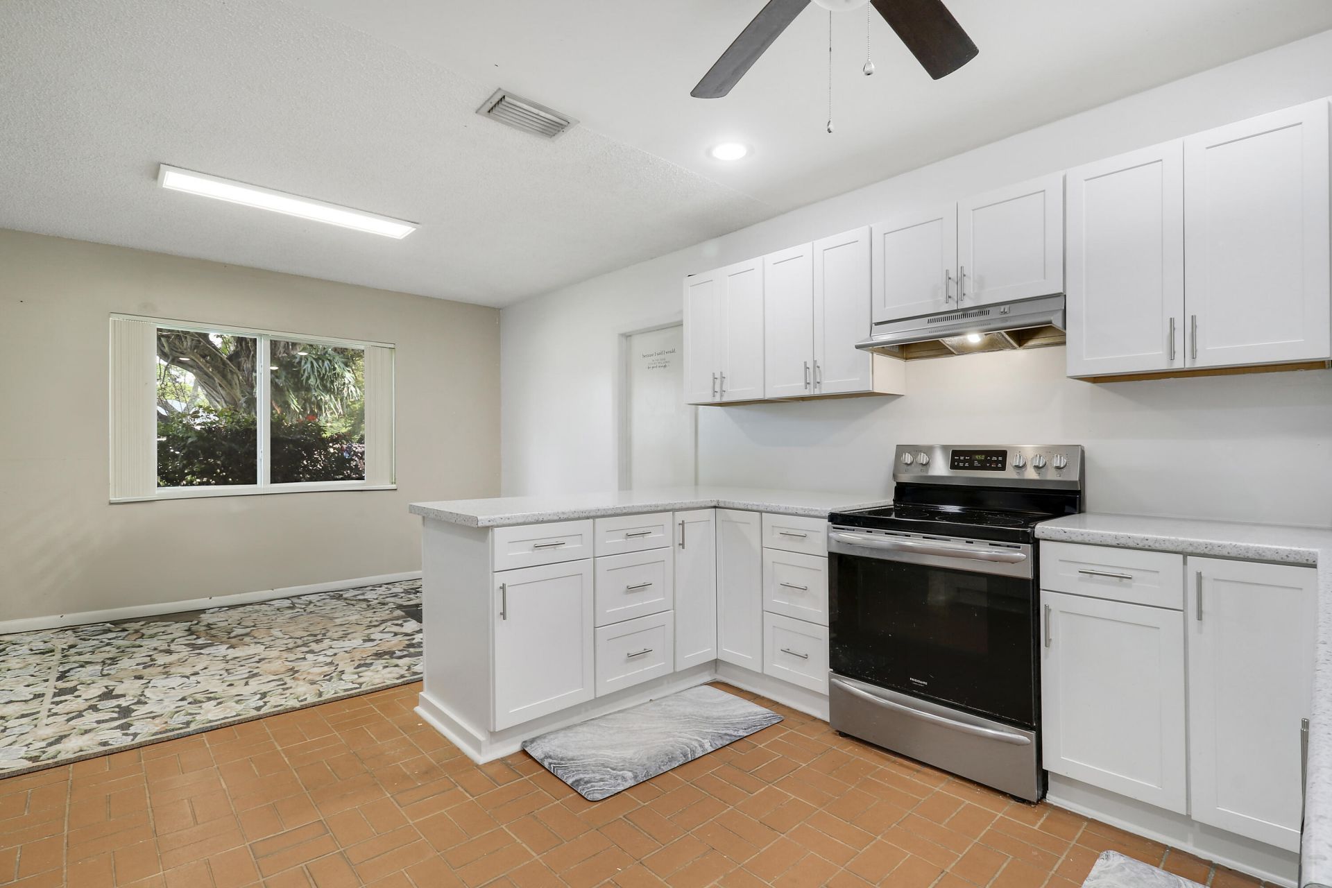 98 Pintail Court, Royal Palm Beach, FL 33411 Photo