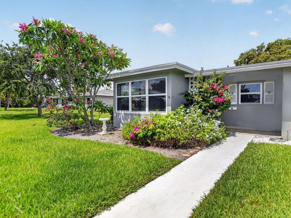 912 South Drive, Unit A, Delray Beach, FL 33445