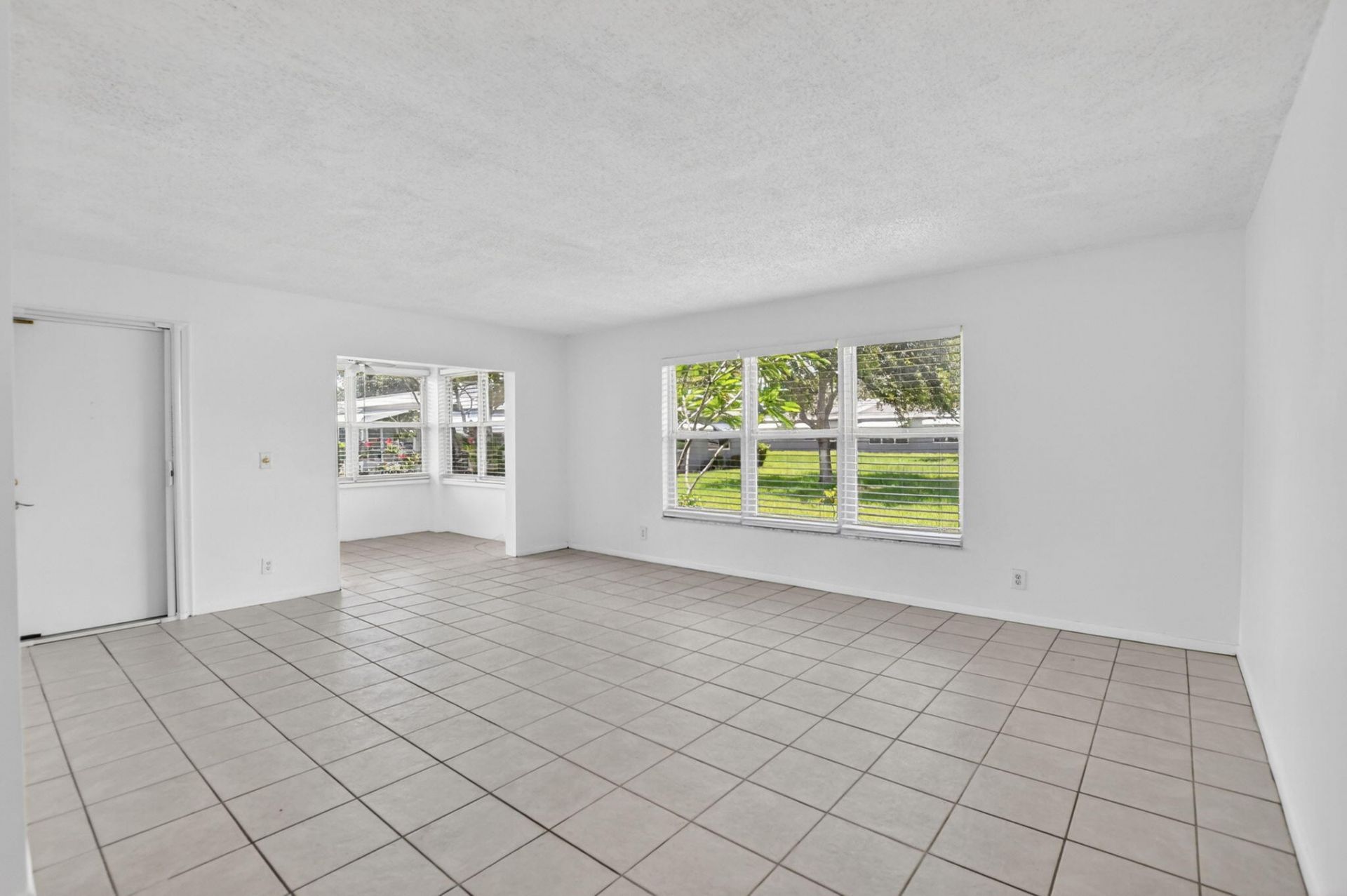 912 South Drive, Unit A, Delray Beach, FL 33445 Photo