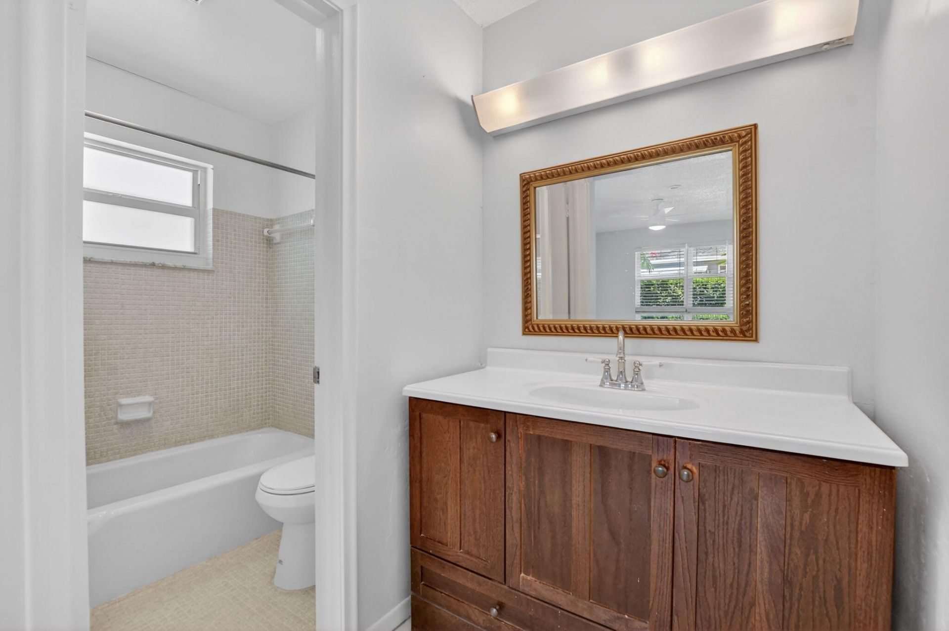 912 South Drive, Unit A, Delray Beach, FL 33445 Photo