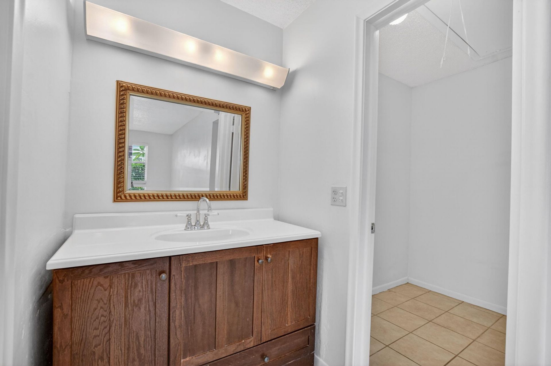 912 South Drive, Unit A, Delray Beach, FL 33445 Photo
