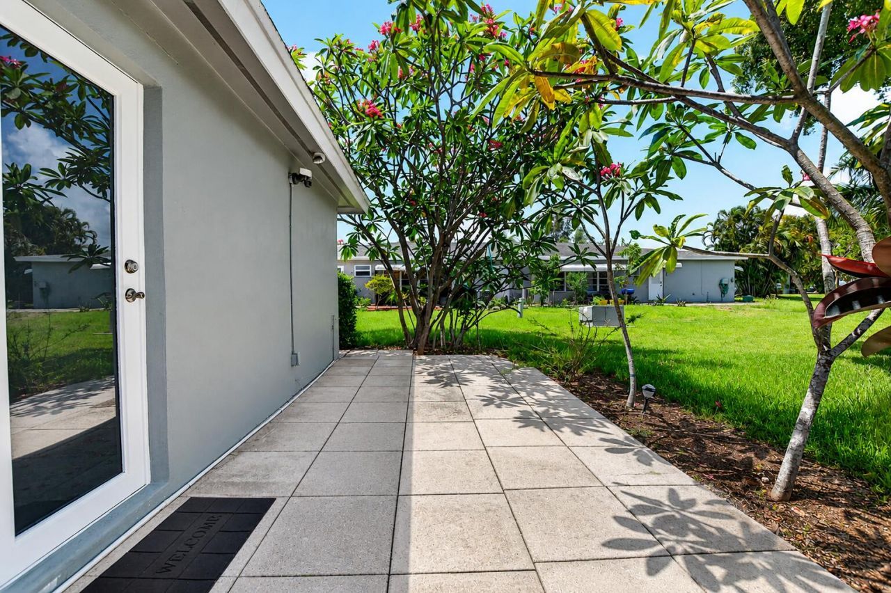 912 South Drive, Unit A, Delray Beach, FL 33445 Photo