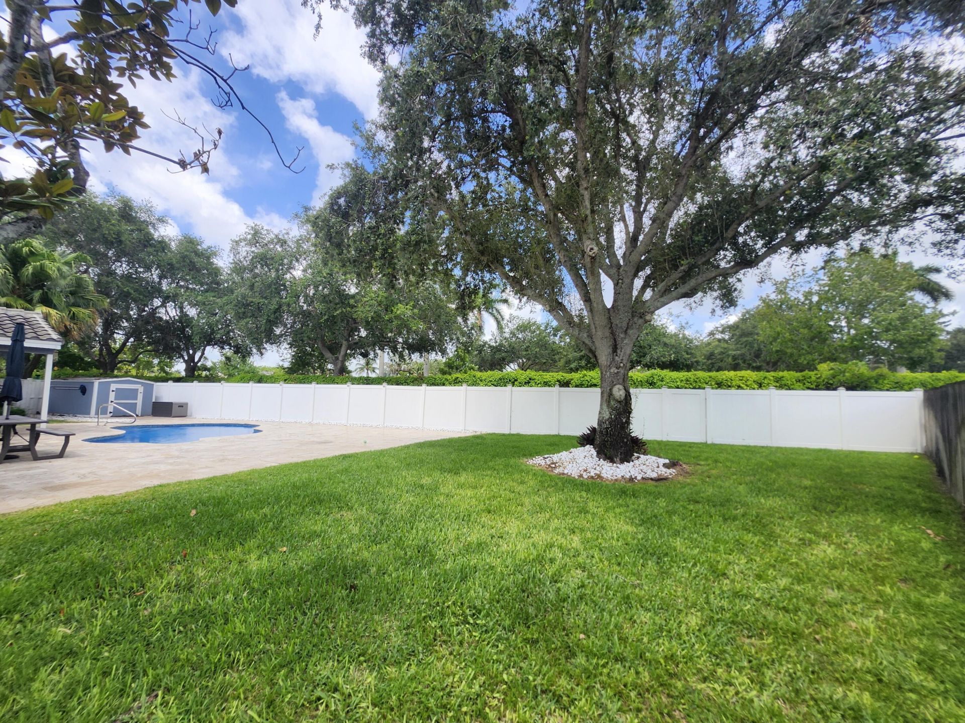 1582 NW 135th Avenue, Pembroke Pines, FL 33028 Photo