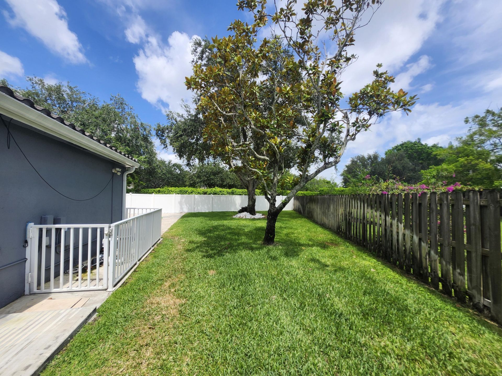 1582 NW 135th Avenue, Pembroke Pines, FL 33028 Photo