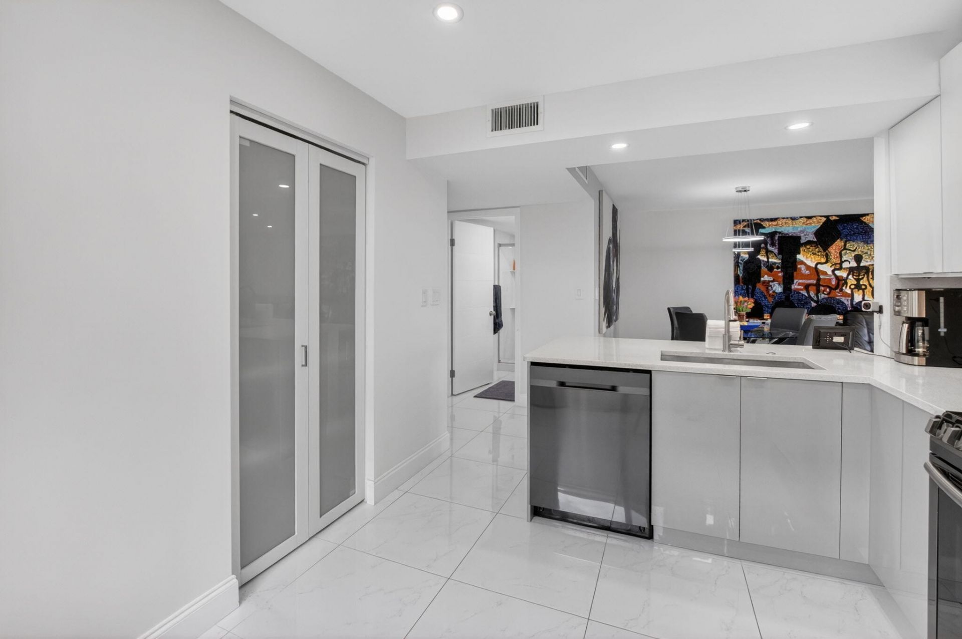 15401 Pembridge Avenue, Unit 15, Delray Beach, FL 33484 Photo