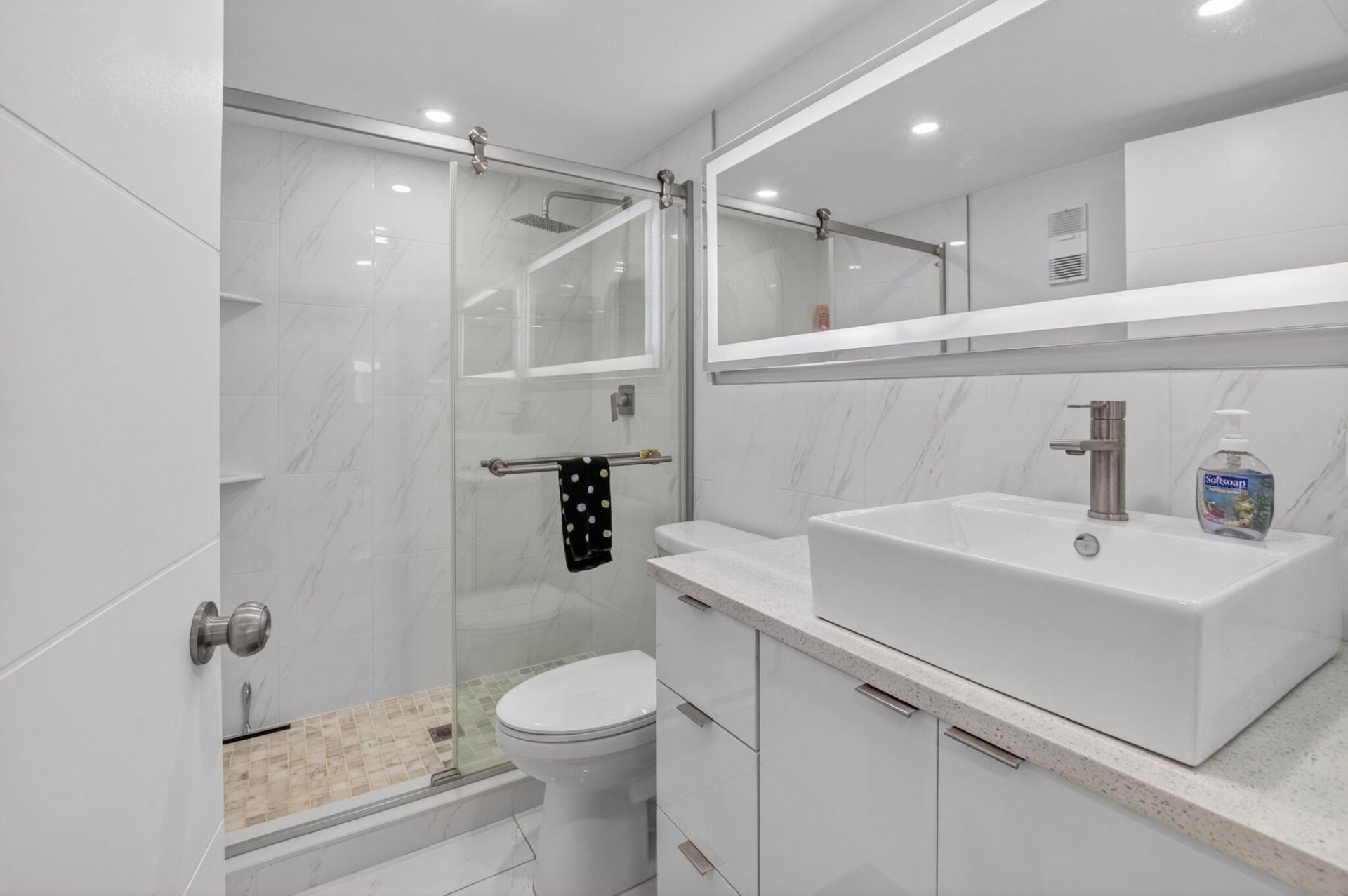 15401 Pembridge Avenue, Unit 15, Delray Beach, FL 33484 Photo
