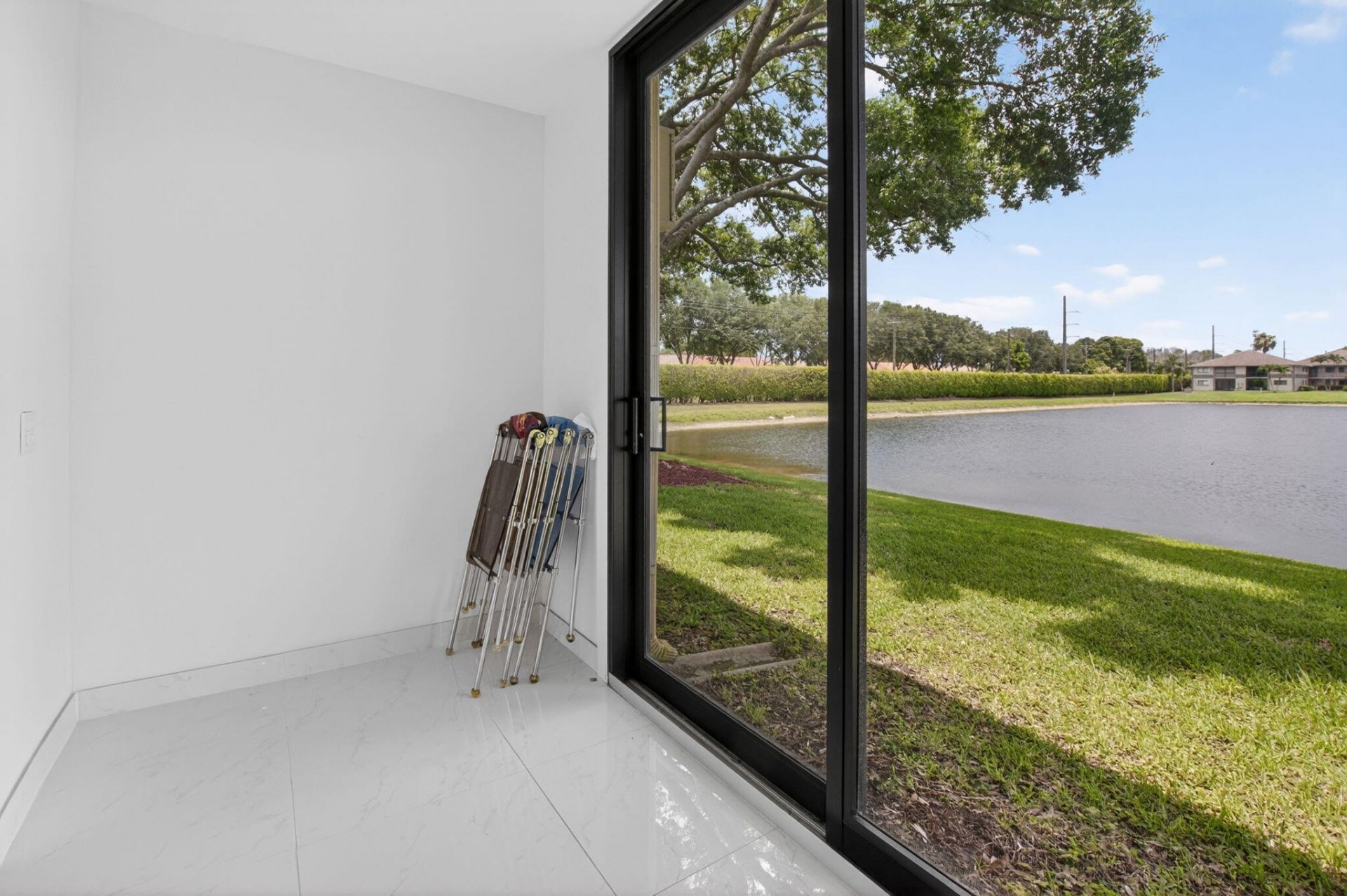 15401 Pembridge Avenue, Unit 15, Delray Beach, FL 33484 Photo