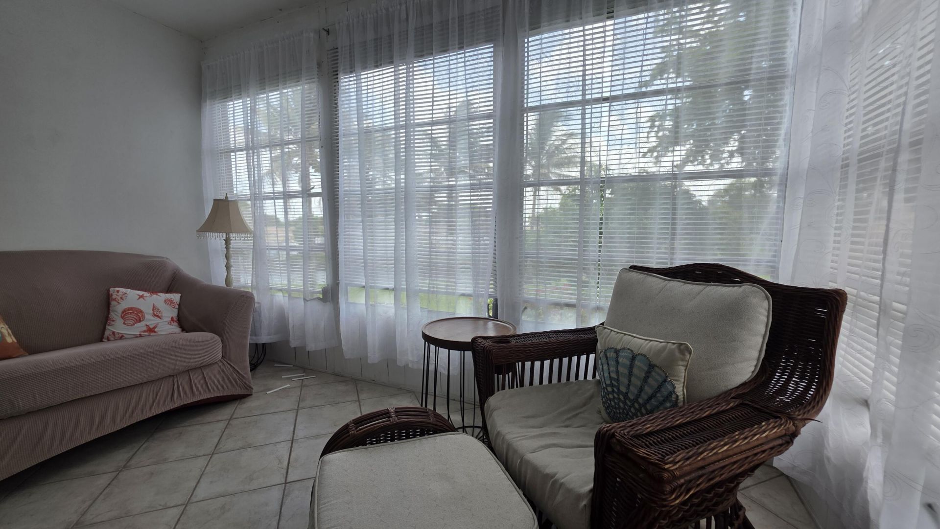 2900 NW 46th Avenue, Unit 213, Lauderdale Lakes, FL 33313 Photo