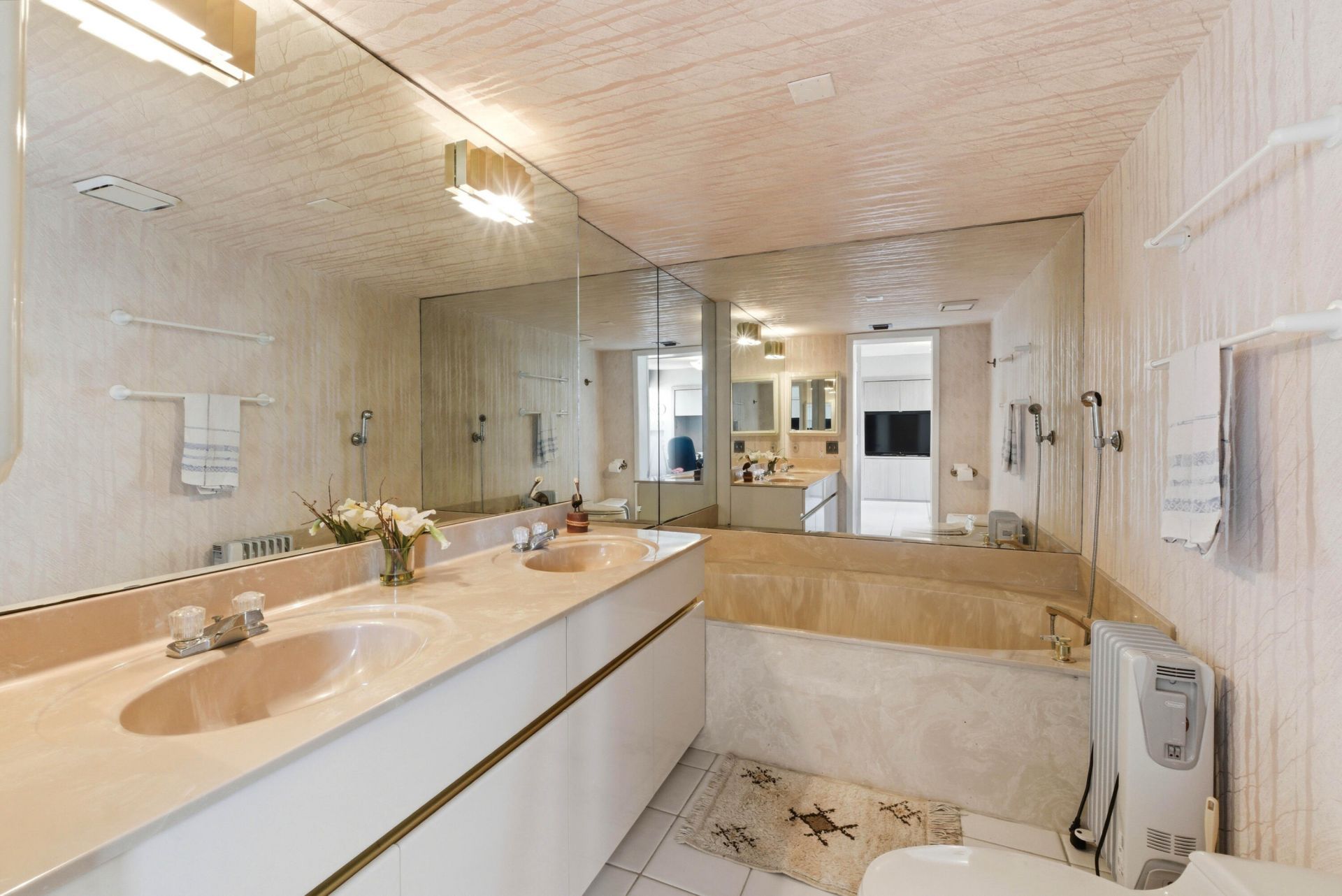 1167 Hillsboro Mile, Unit 707, Hillsboro Beach, FL 33062 Photo