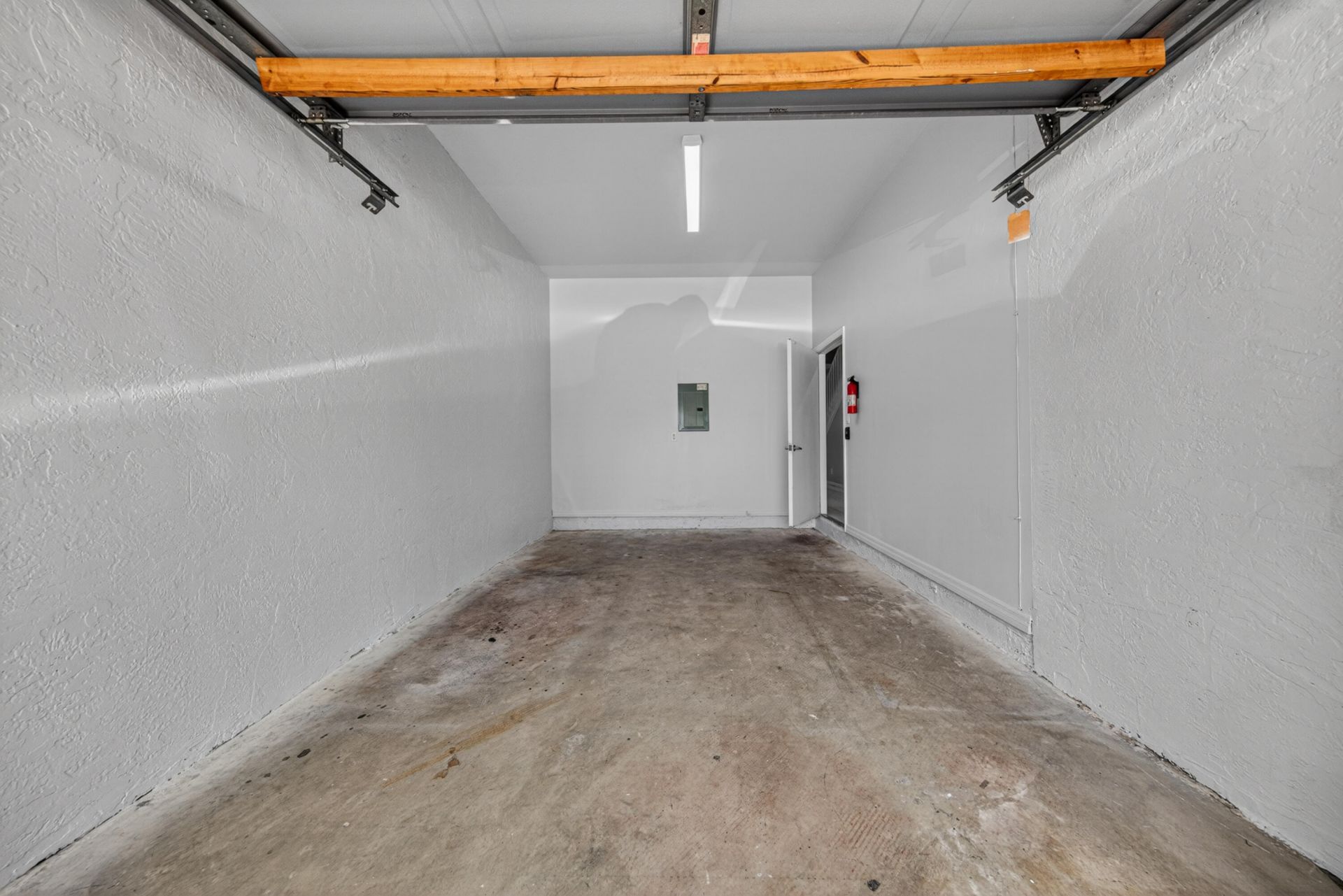 835 NE 17th Way, Fort Lauderdale, FL 33304 Photo