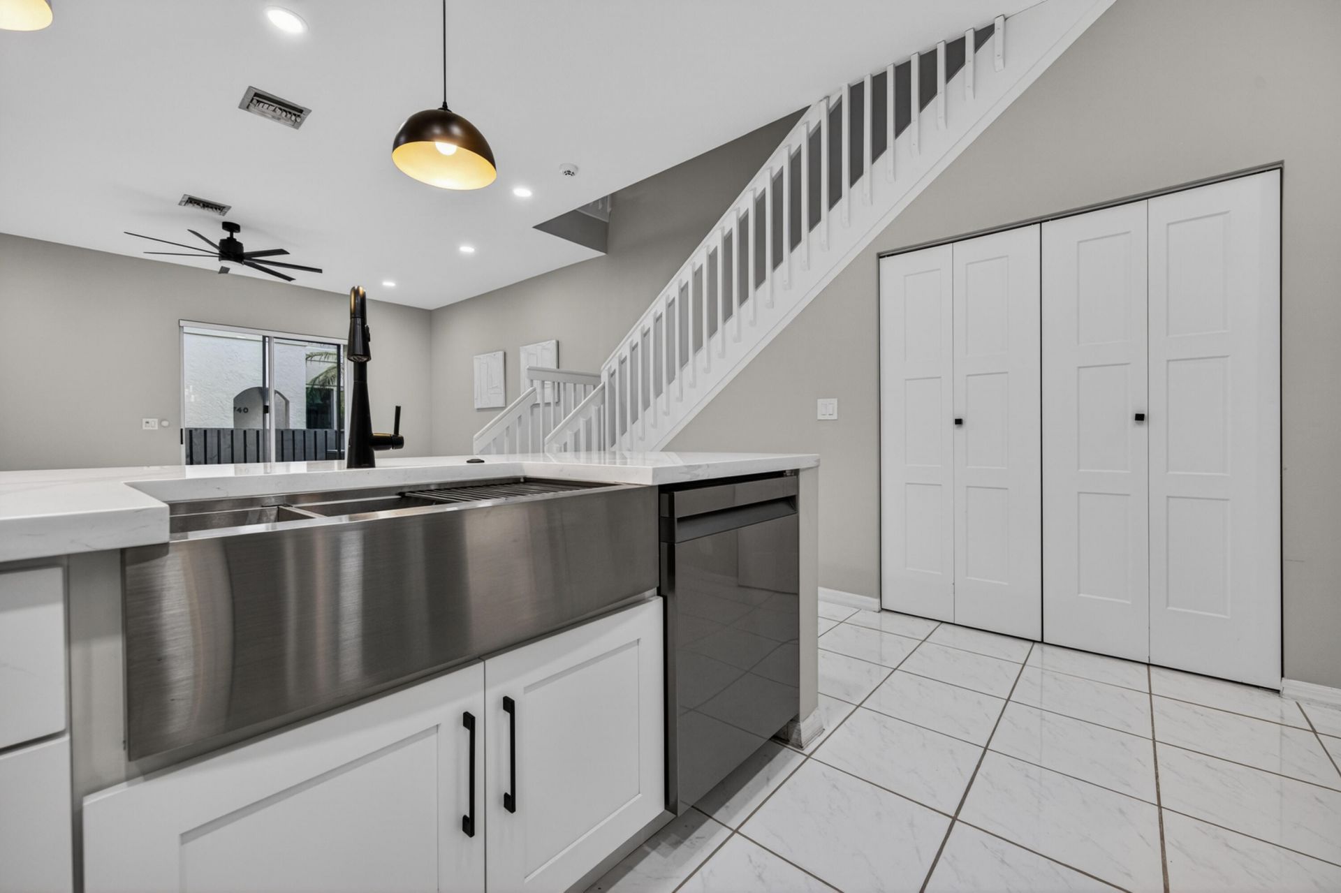 835 NE 17th Way, Fort Lauderdale, FL 33304 Photo