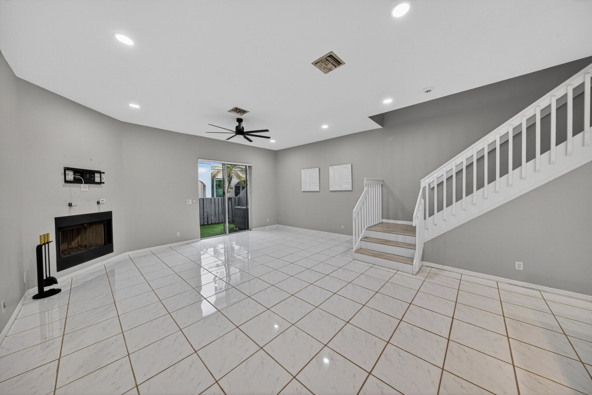 835 NE 17th Way, Fort Lauderdale, FL 33304 Photo
