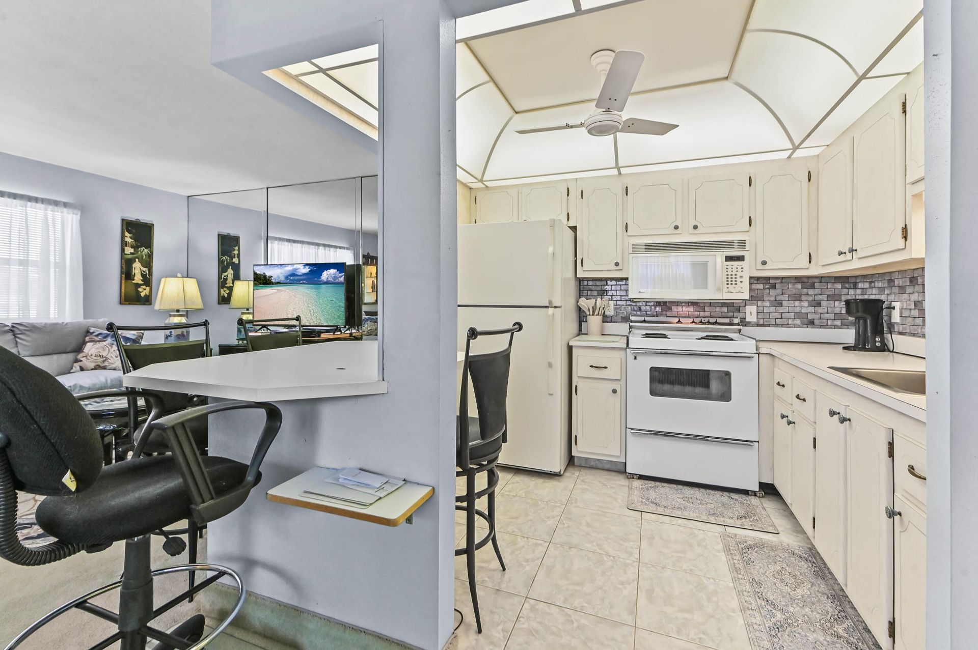 38 Saxony, Delray Beach, FL 33446 Photo