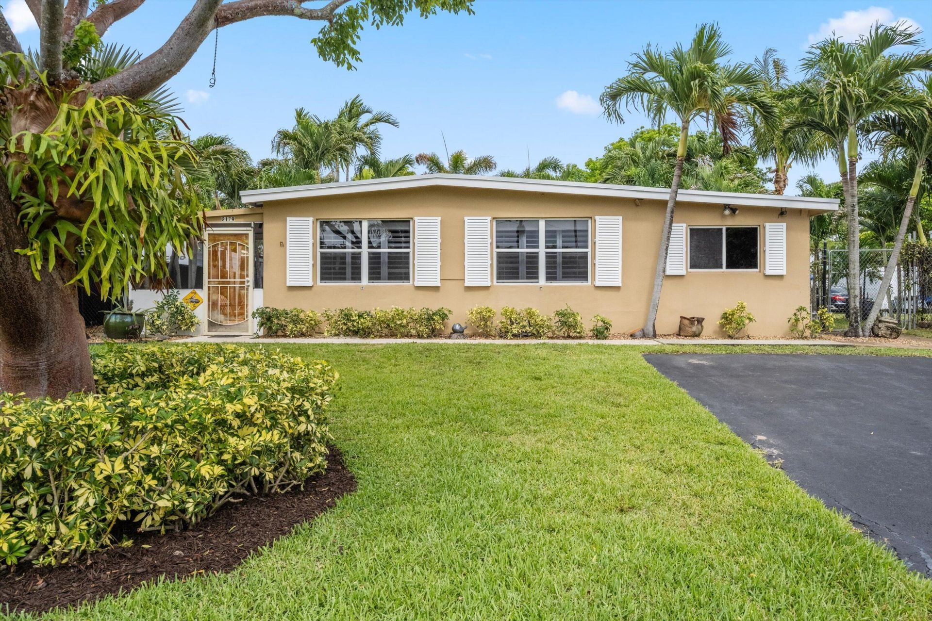 2179 Pepper Road, West Palm Beach, FL 33415 Photo