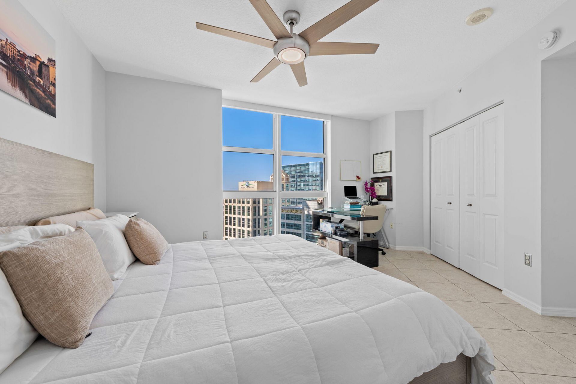347 N New River Drive E, Unit 2707, Fort Lauderdale, FL 33301 Photo