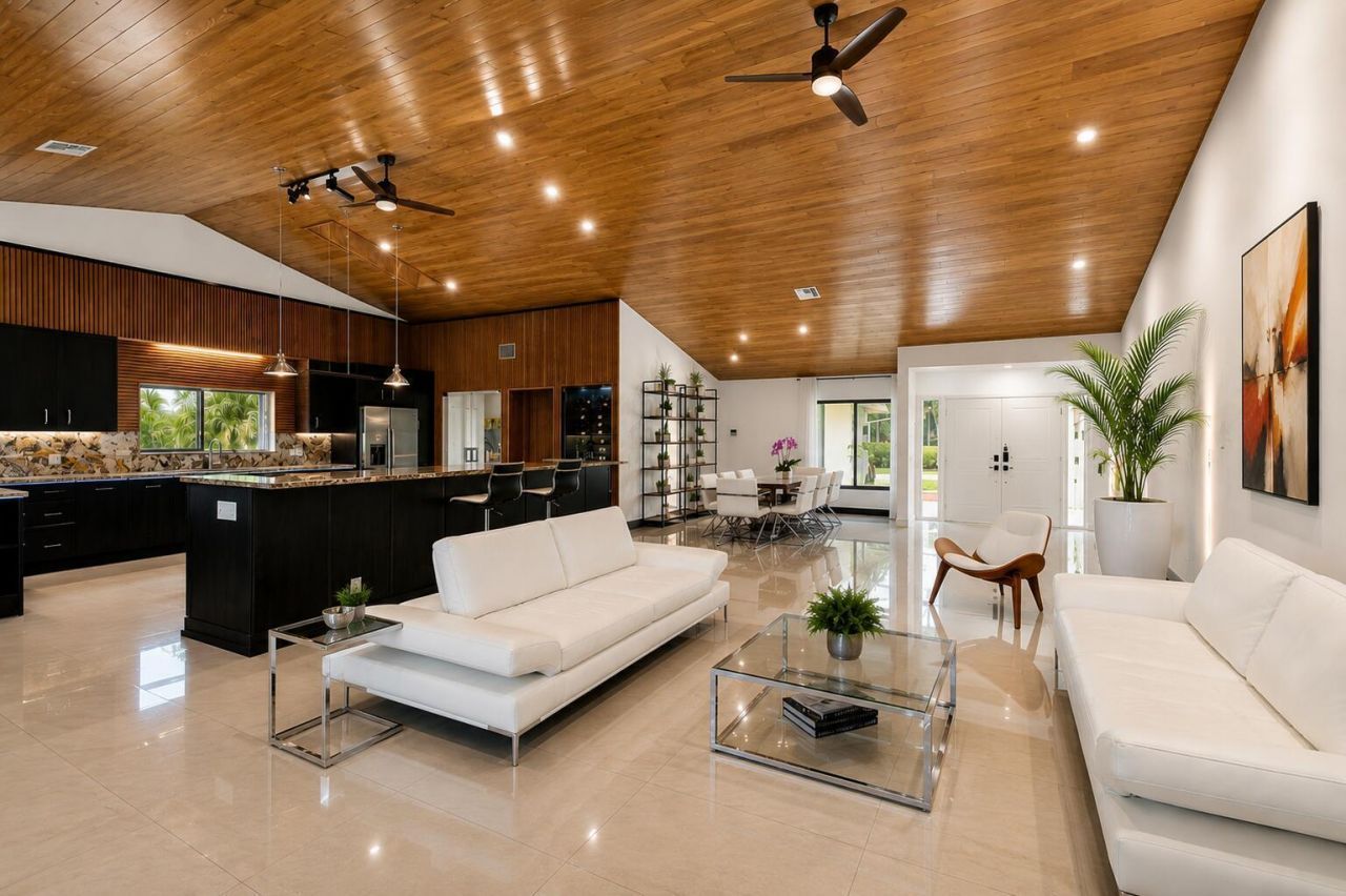 10710 Boca Woods Lane, Boca Raton, FL 33428 Photo