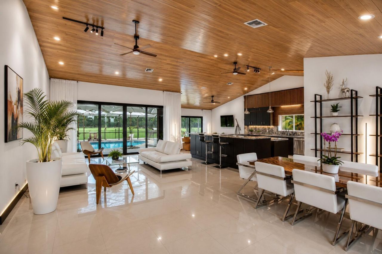10710 Boca Woods Lane, Boca Raton, FL 33428 Photo