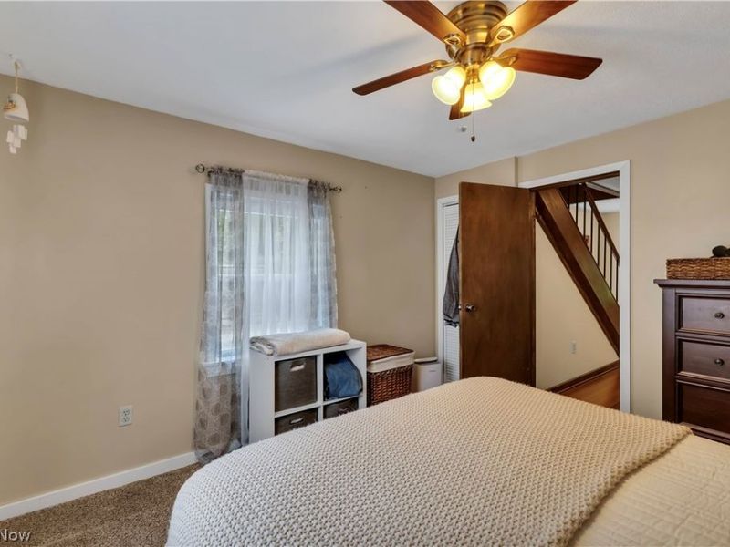 8704 Columbia Road, Olmsted Falls, OH 44138 Photo 17