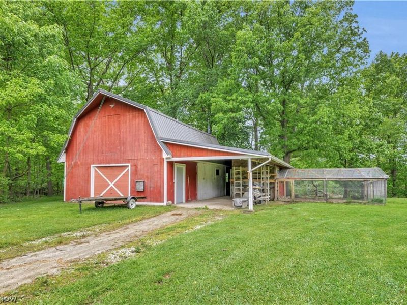 8704 Columbia Road, Olmsted Falls, OH 44138 Photo 31