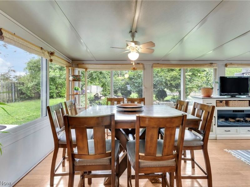 8704 Columbia Road, Olmsted Falls, OH 44138 Photo 6