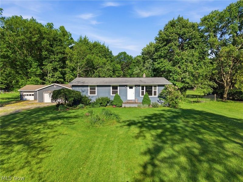 2693 Mahan Denman Road NW, Bristolville, OH 44402 Photo 3