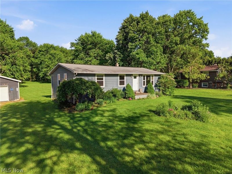 2693 Mahan Denman Road NW, Bristolville, OH 44402 Photo 5