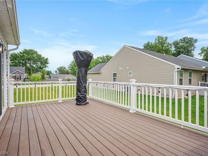 171 Eagle Circle , Amherst, OH 44001 Photo 32