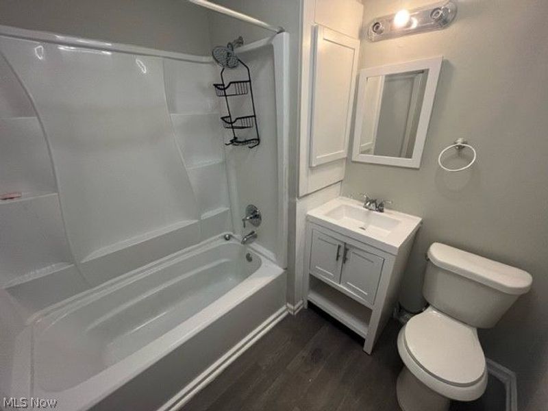 3717 Archwood Avenue , Cleveland, OH 44109 Photo 8