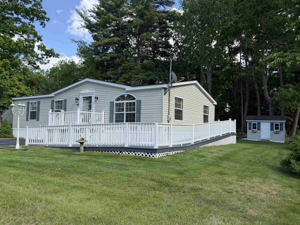 97 Fordway Extension, Unit 16, Derry, NH 03038