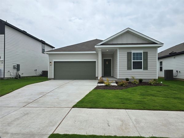 624 Wesley Miller LN, Taylor, TX 76574