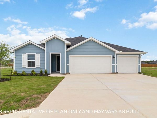 143 Great Northern DR, Cedar Creek, TX 78612